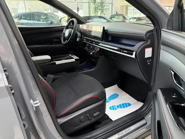 Hyundai Tucson view 15