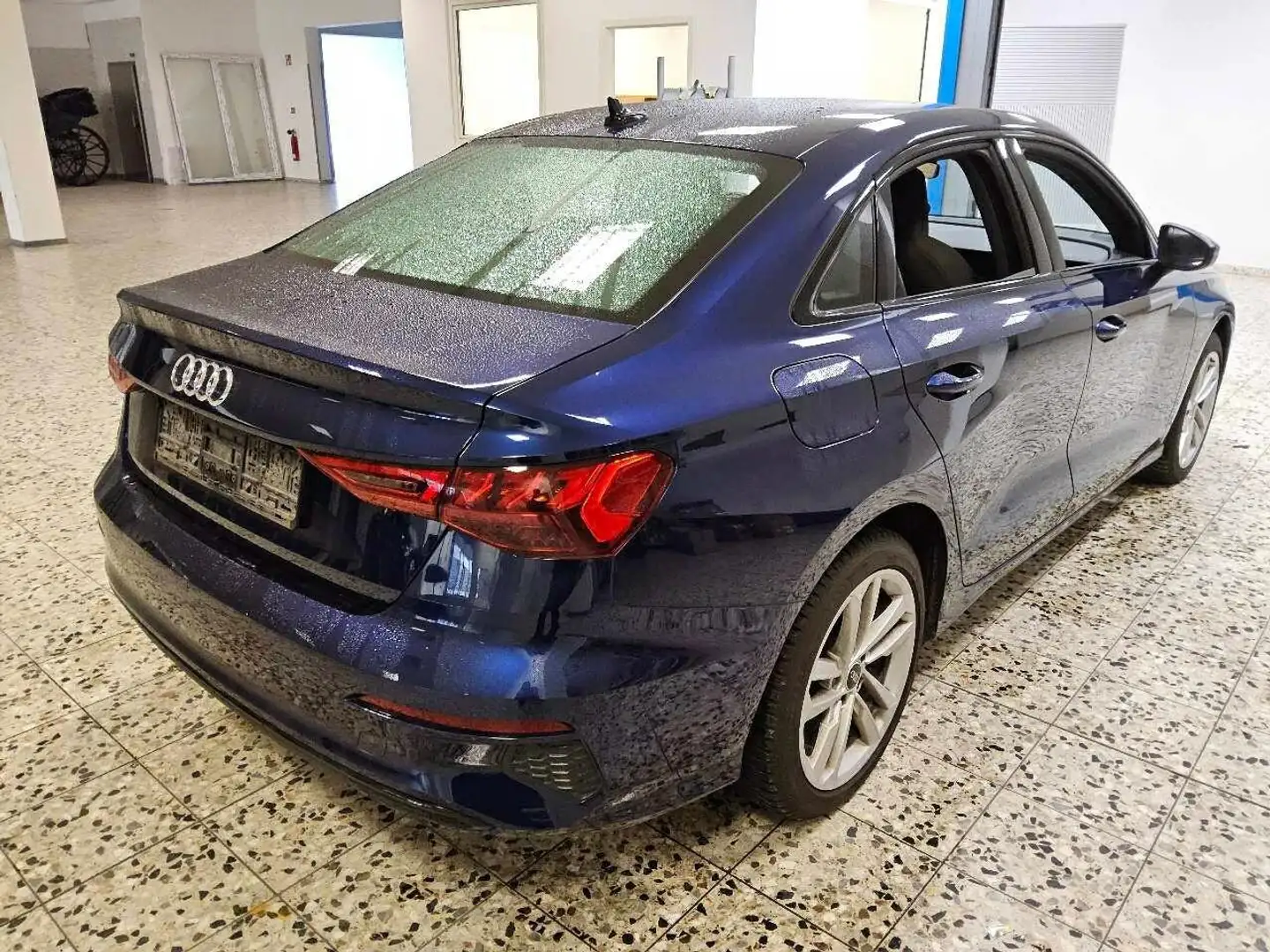 Audi A3 Limousine 35 TFSI advanced Klima Rückfahrkamera Blau - 2