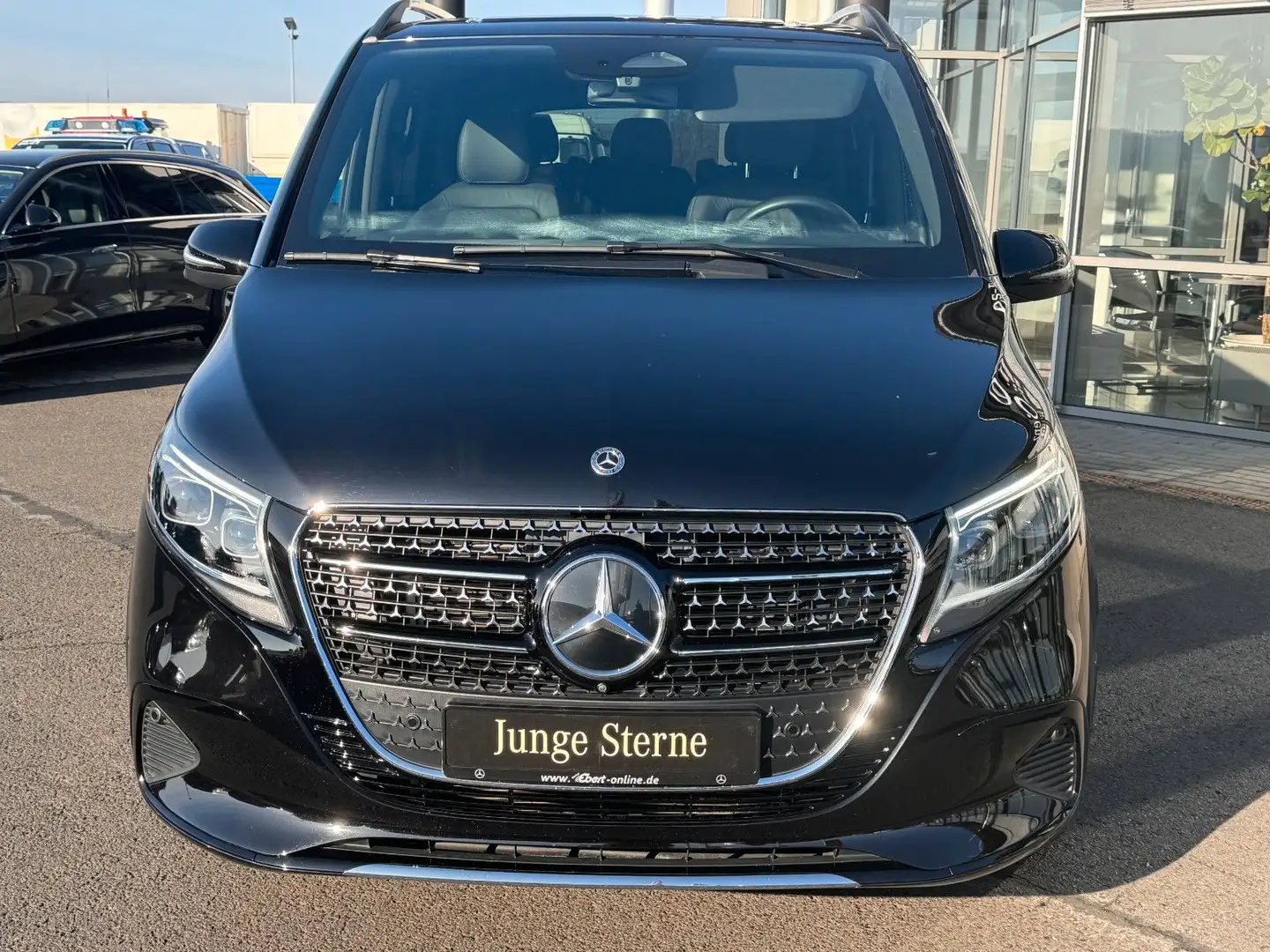 Mercedes-Benz V 300 d AVA Extral Standheiz DISTRONIC Noir - 2