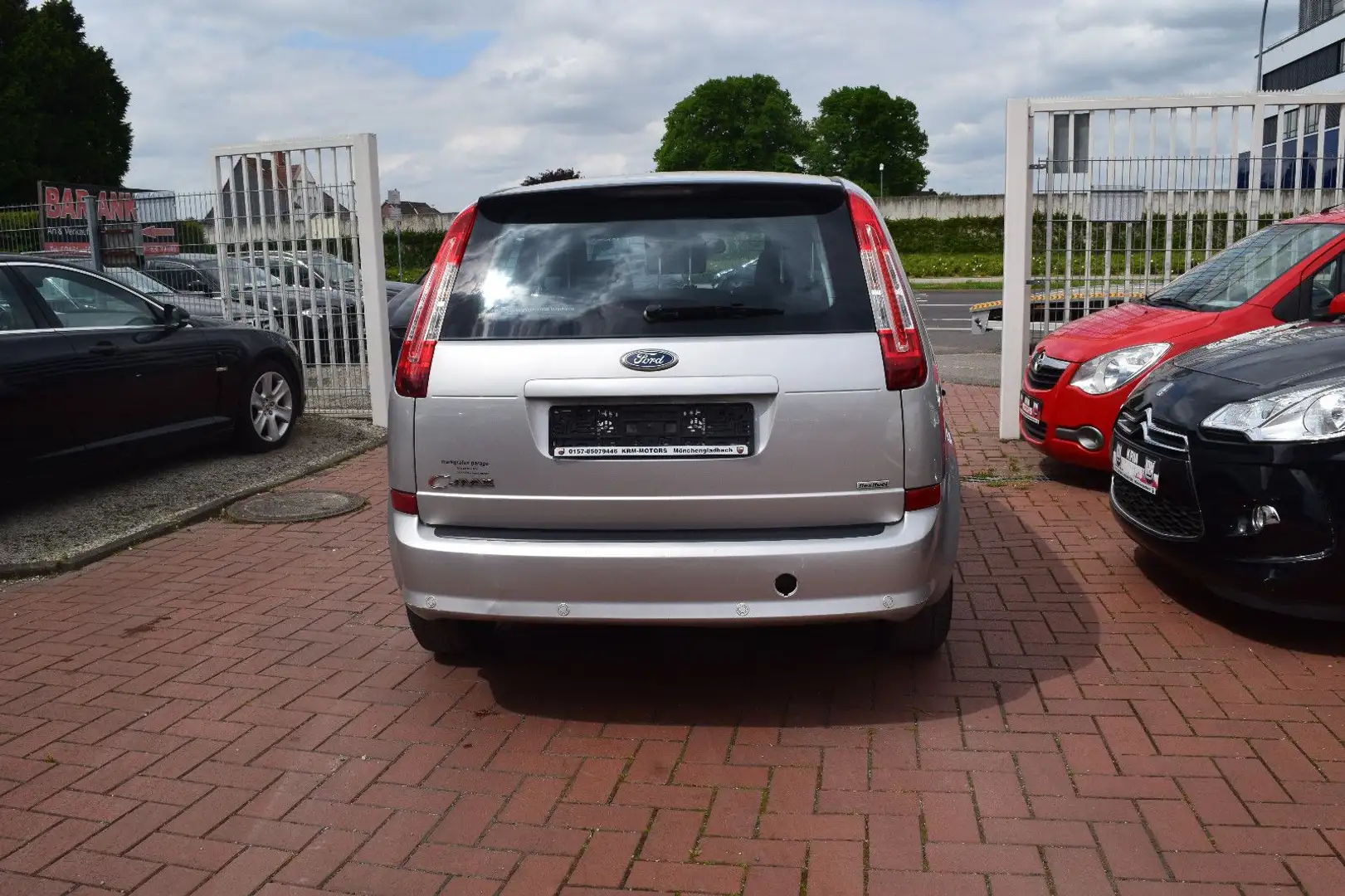 Ford C-Max Titanium  2-ZONEN KLIMAAUTOMATIK, PDC, AUX Zilver - 2