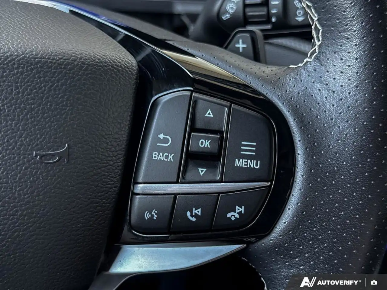Ford Explorer photo Ford Explorer