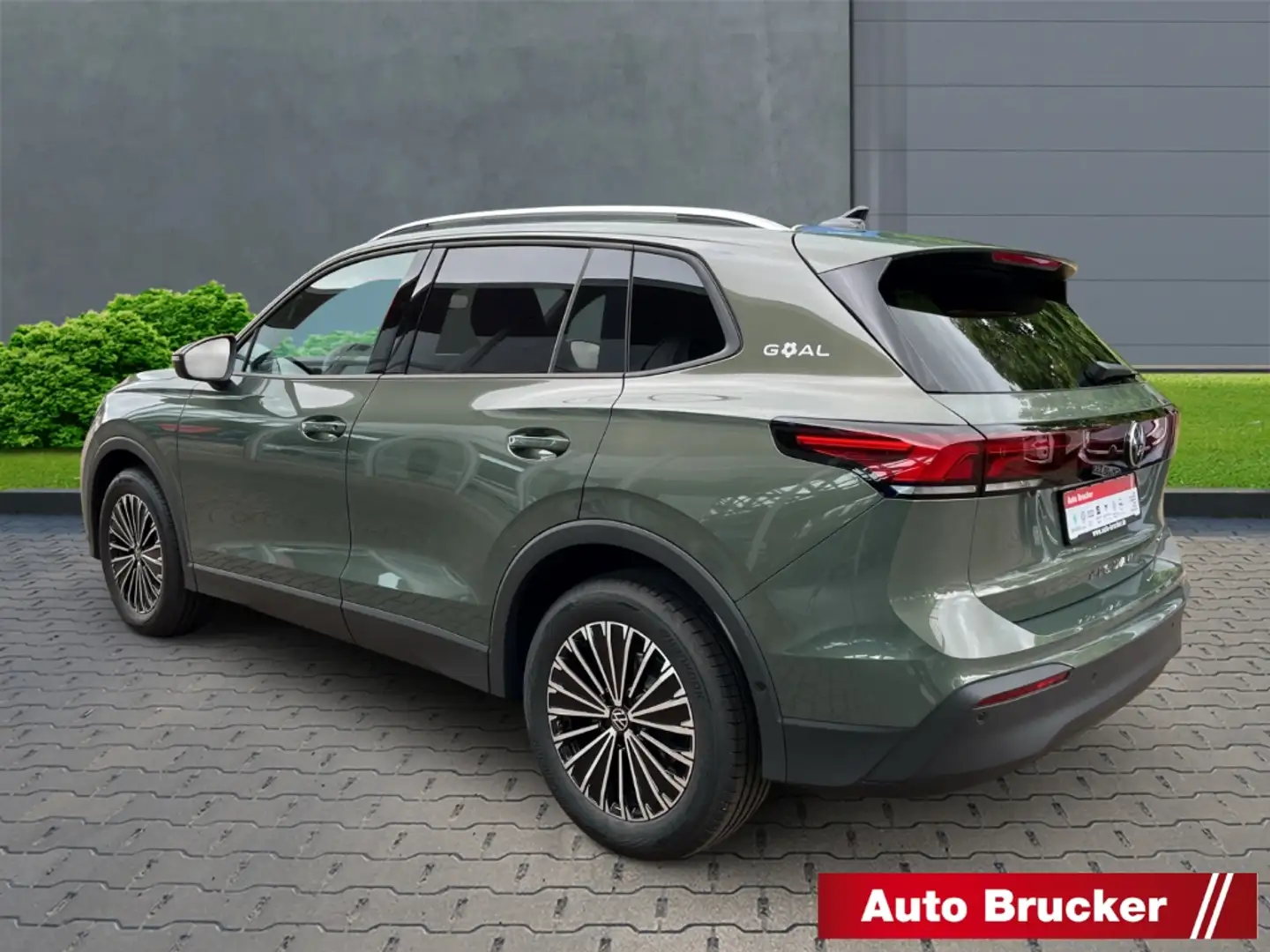 Volkswagen Tiguan 1.5 eTSI Goal LED+Navi+3-Zonen-Klimaautomatik+SHZ Grün - 2