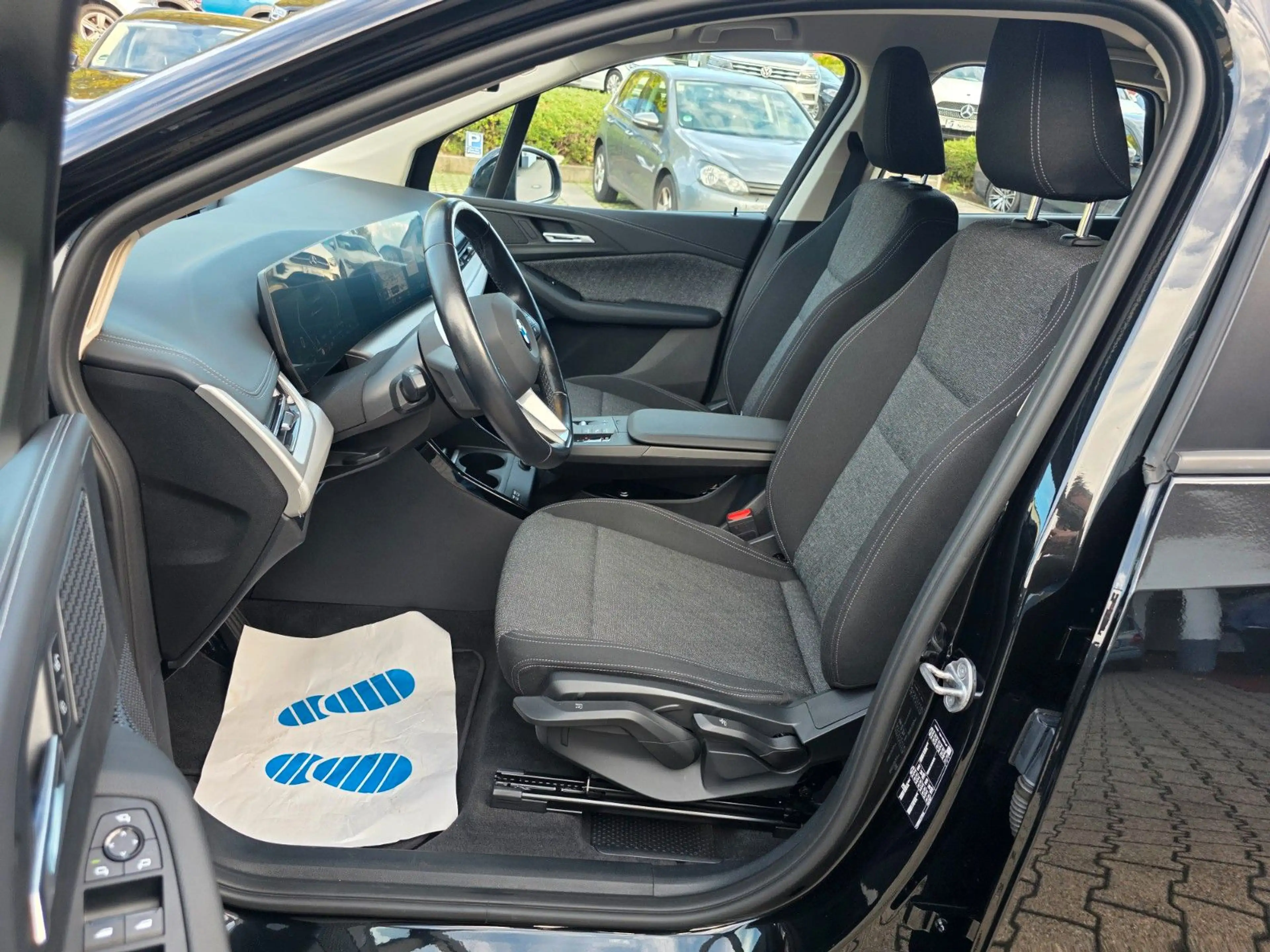 BMW 220 220 i Active Tourer Automatik/Navi/LED — photo 20