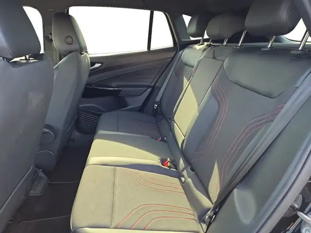 Volkswagen Id.4 view 10