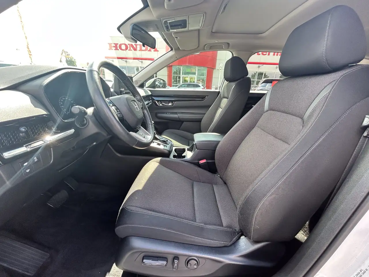 Honda CR-V photo Honda CR-V