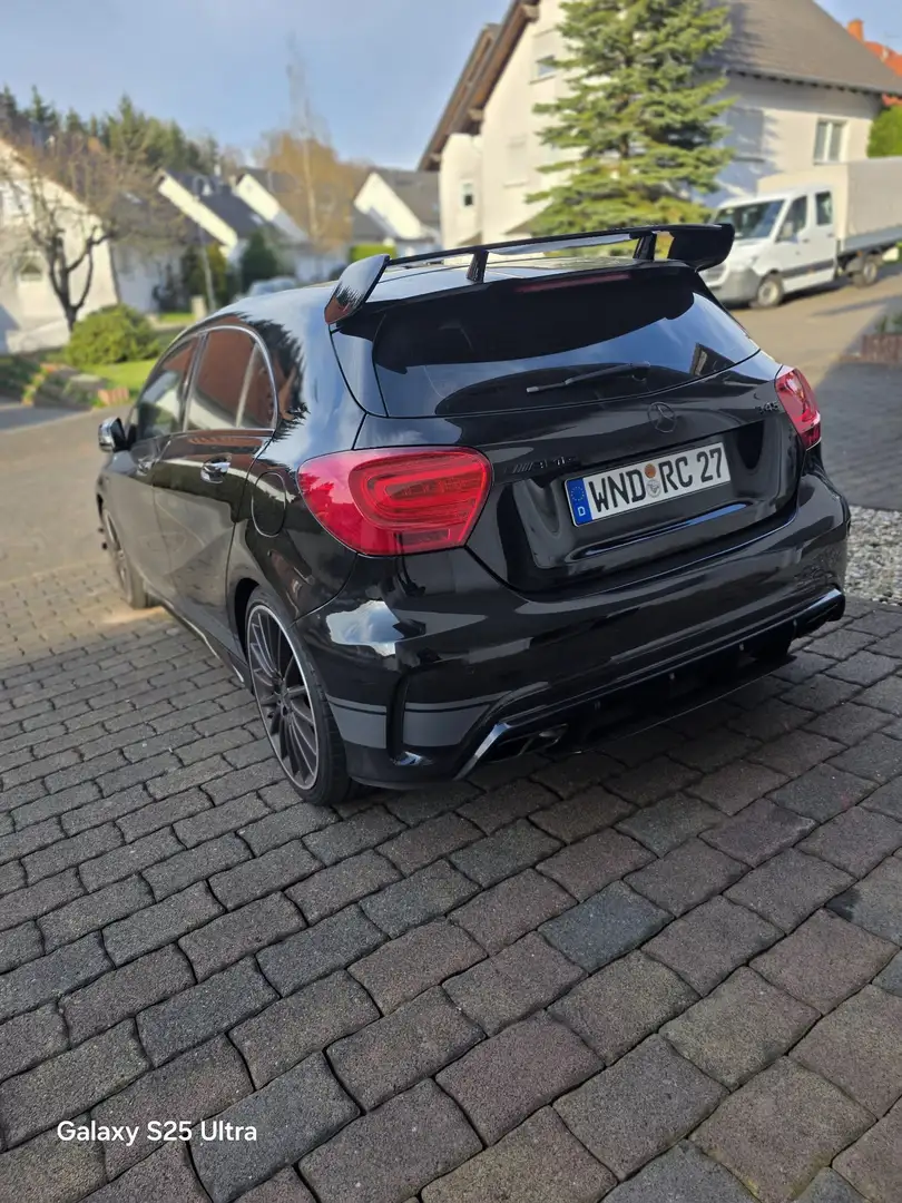 Mercedes-Benz A 250 4Matic 7G-DCT AMG Line - 1