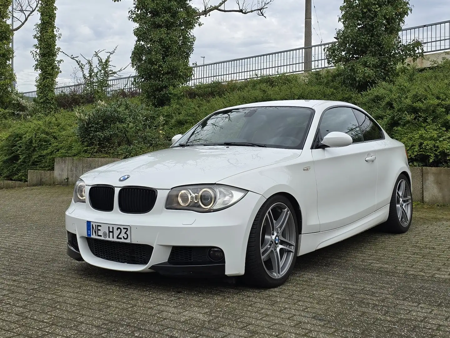 BMW 125 125i Coupe Wit - 2