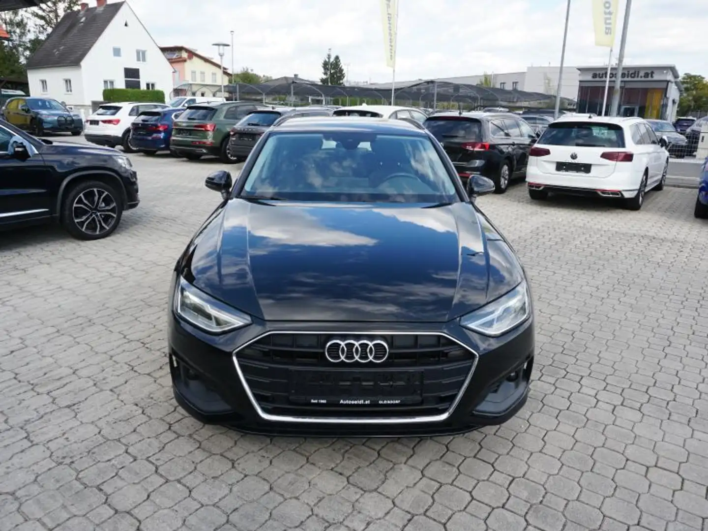 Audi A4 Avant 35 TDI S-tronic *2022er+LED+NAVI* Schwarz - 2