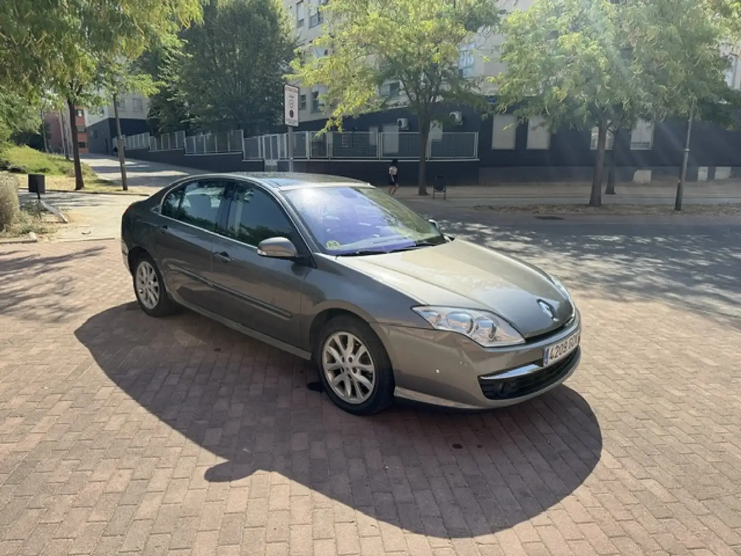 Renault Laguna 2.0dCi Expression Techno 150 - 1