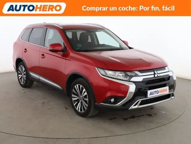 Mitsubishi Outlander view 8