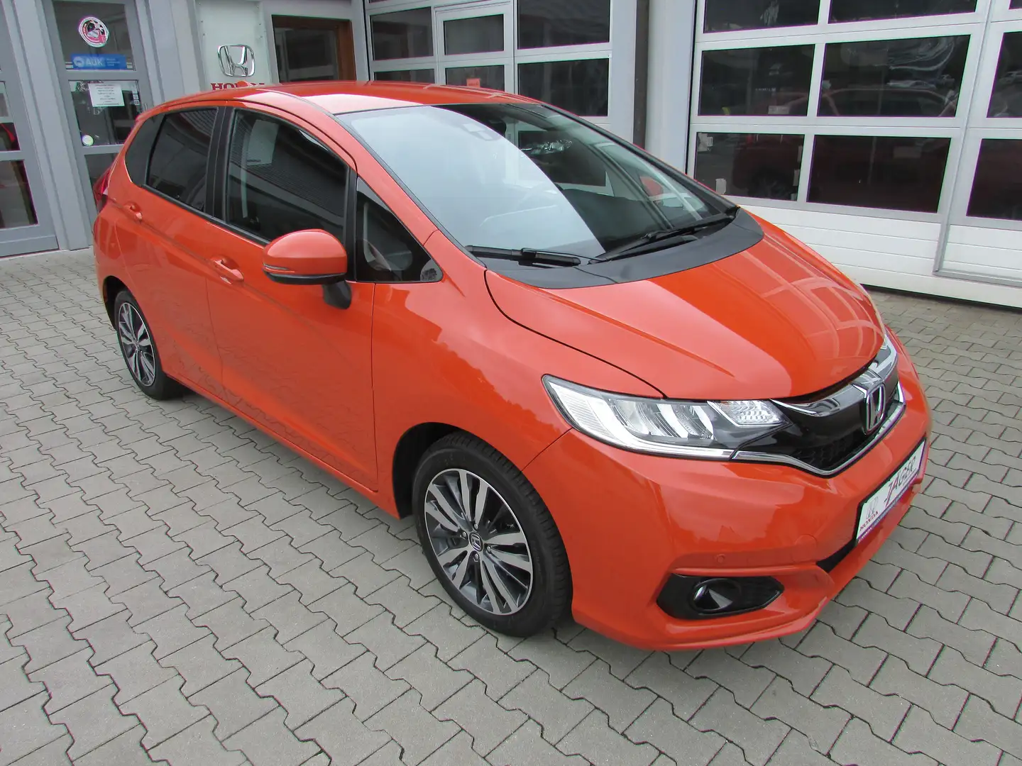 Honda Jazz Elegance, Kamera, NAVI, DAB, CD, MP3, USB, HDMI Orange - 1
