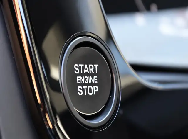 Porsche Cayenne view 23