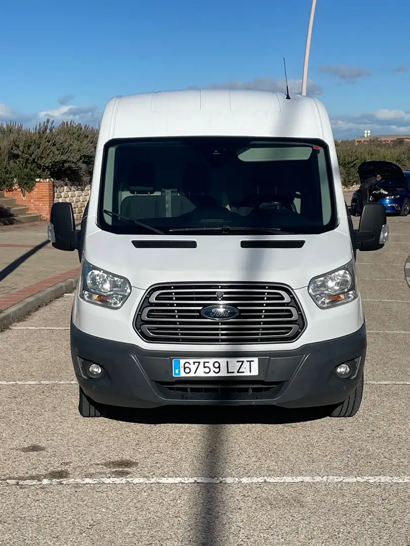 Ford Transit FT 350 L2 Chasis Ambiente Tr. Tra. 100 Blanco - 1