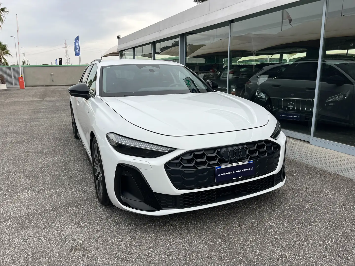 Audi A5 A5 Avant 2.0 tfsi S line edition 204cv s-tronic Blanc - 1