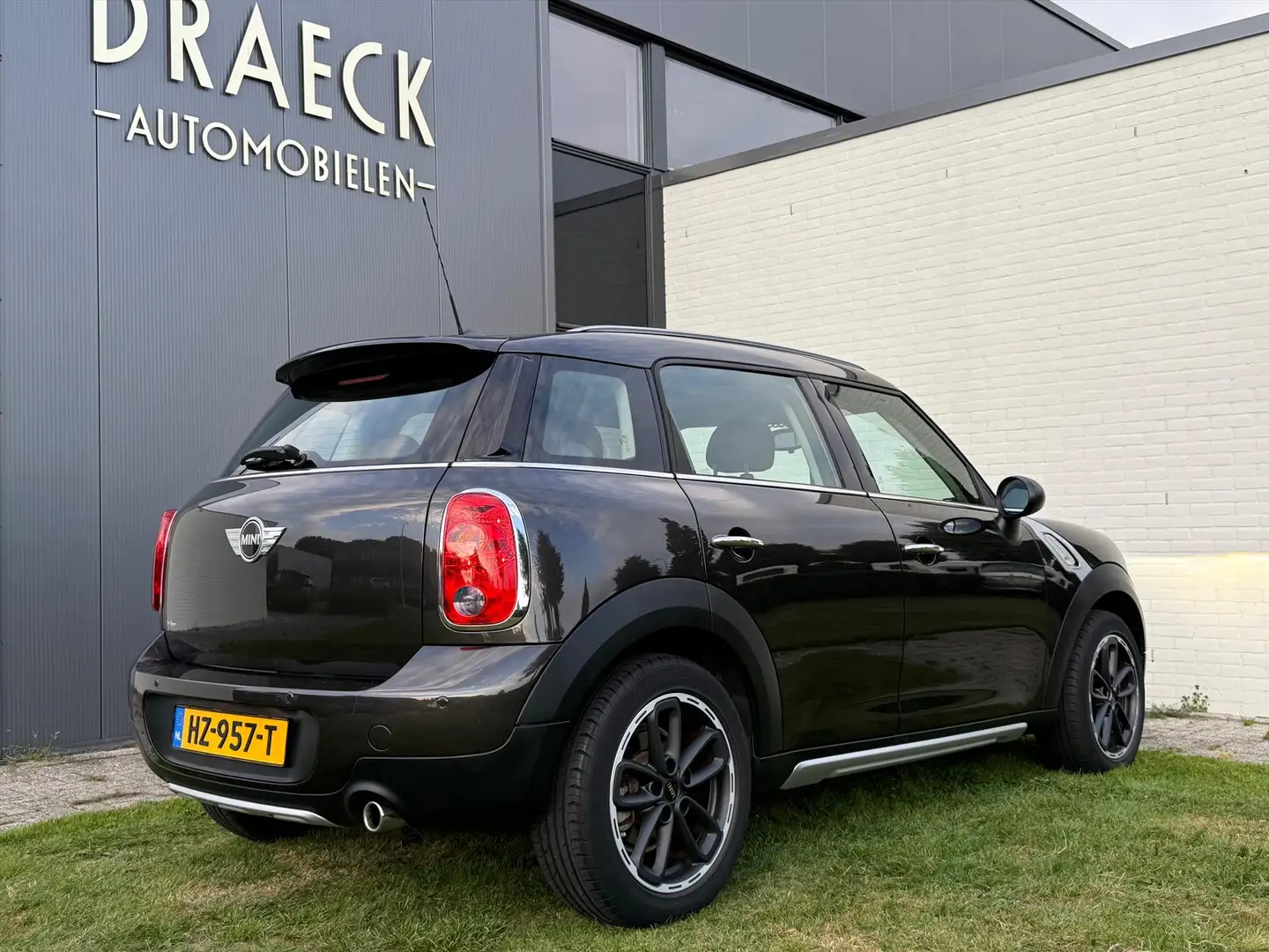 MINI One Countryman 1.6 Chili Automaat Brun - 2
