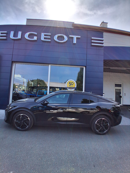 Peugeot 408 Hybrid 145 e-DCS6 GT — photo 5