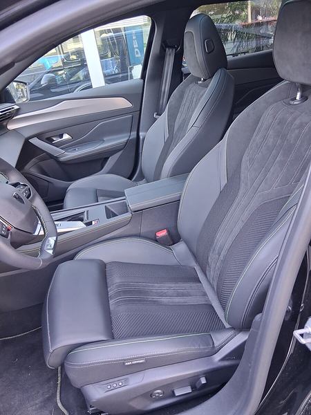 Peugeot 408 Hybrid 145 e-DCS6 GT — photo 8