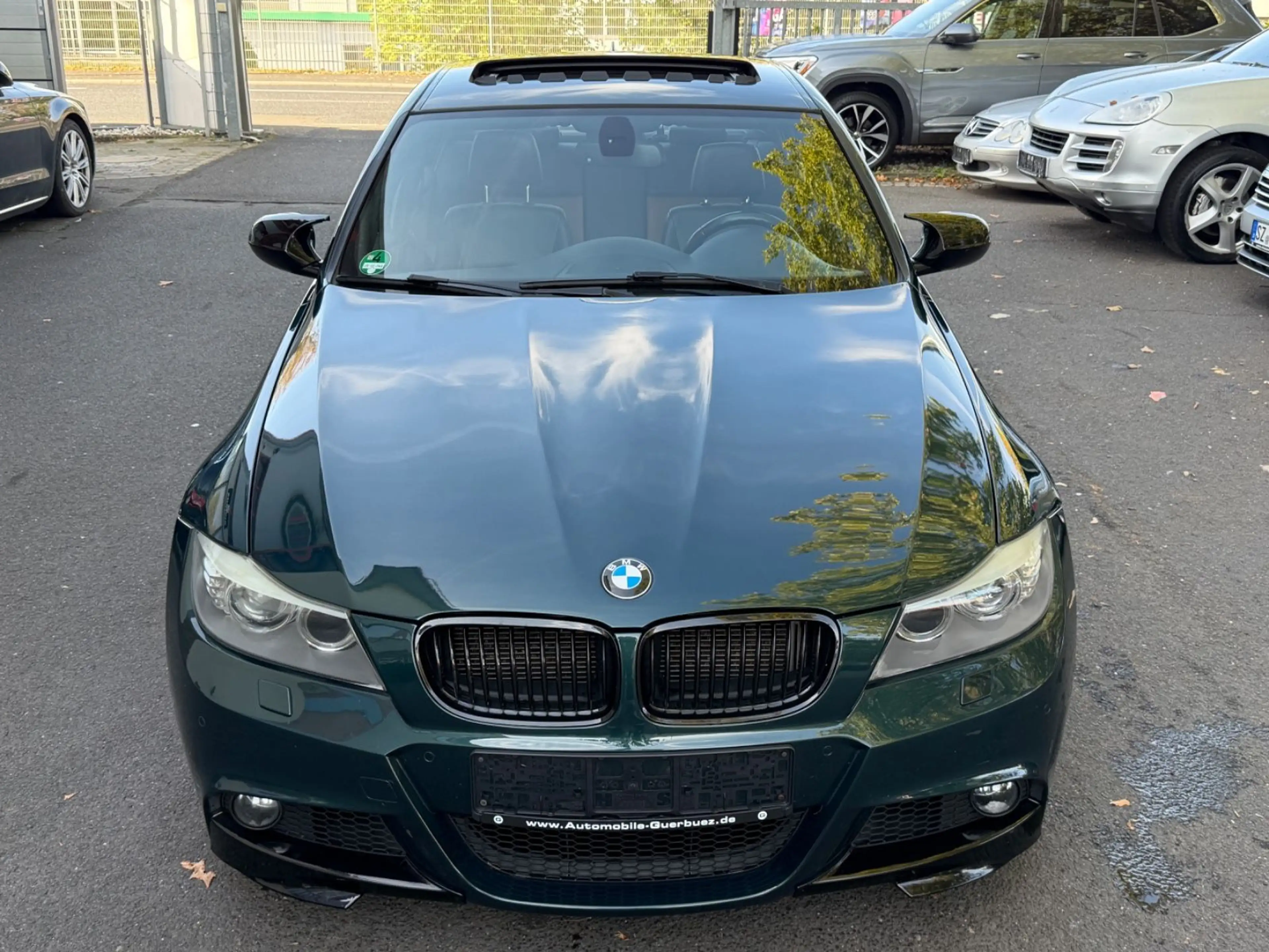 BMW 325 i~M PAKET~LEDER~NAVI~FACELIFT — photo 2