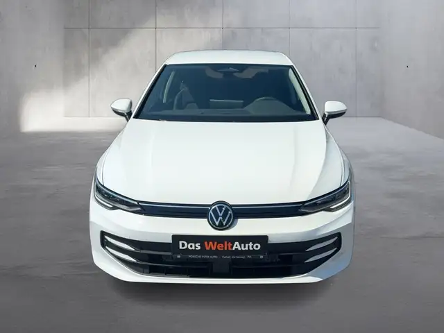 Volkswagen Golf view 8