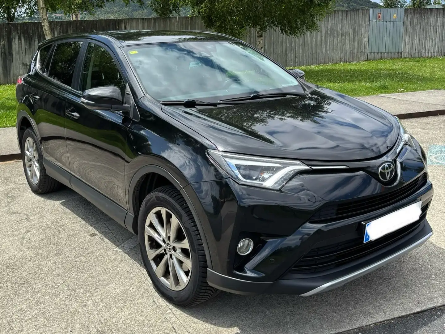 Toyota RAV 4 RAV-4 150D Advance 2WD Advance Negro - 1