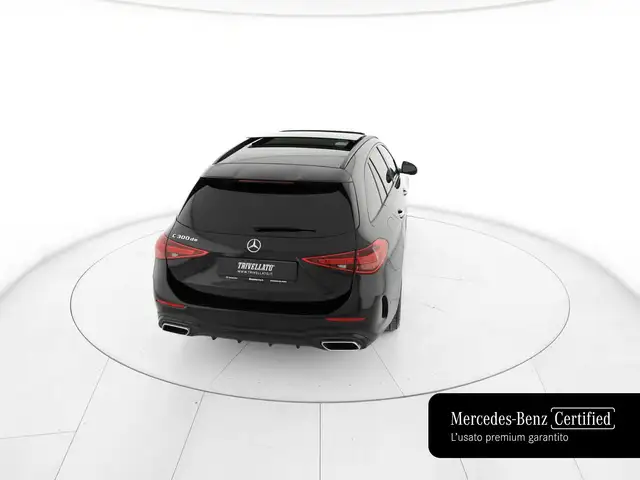 Mercedes-Benz C-Class view 6
