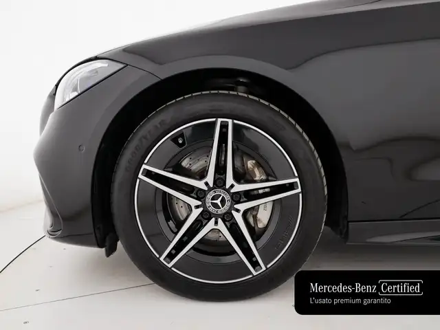Mercedes-Benz C-Class view 7
