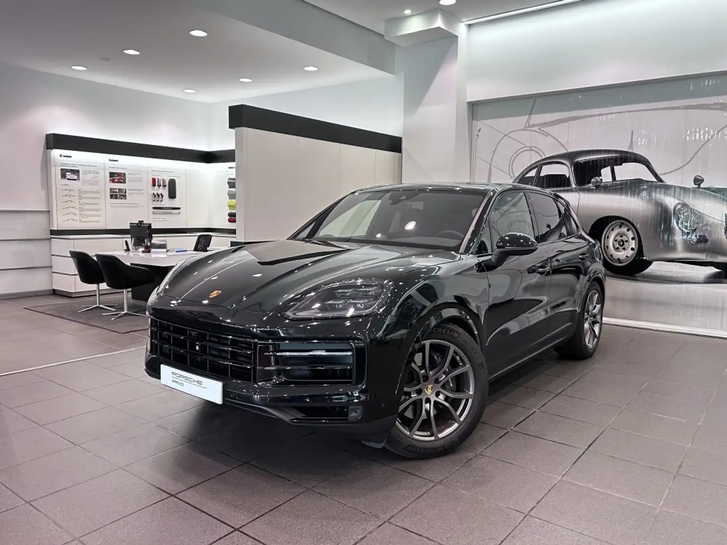 Porsche Cayenne E-Hybrid Aut. Noir - 1