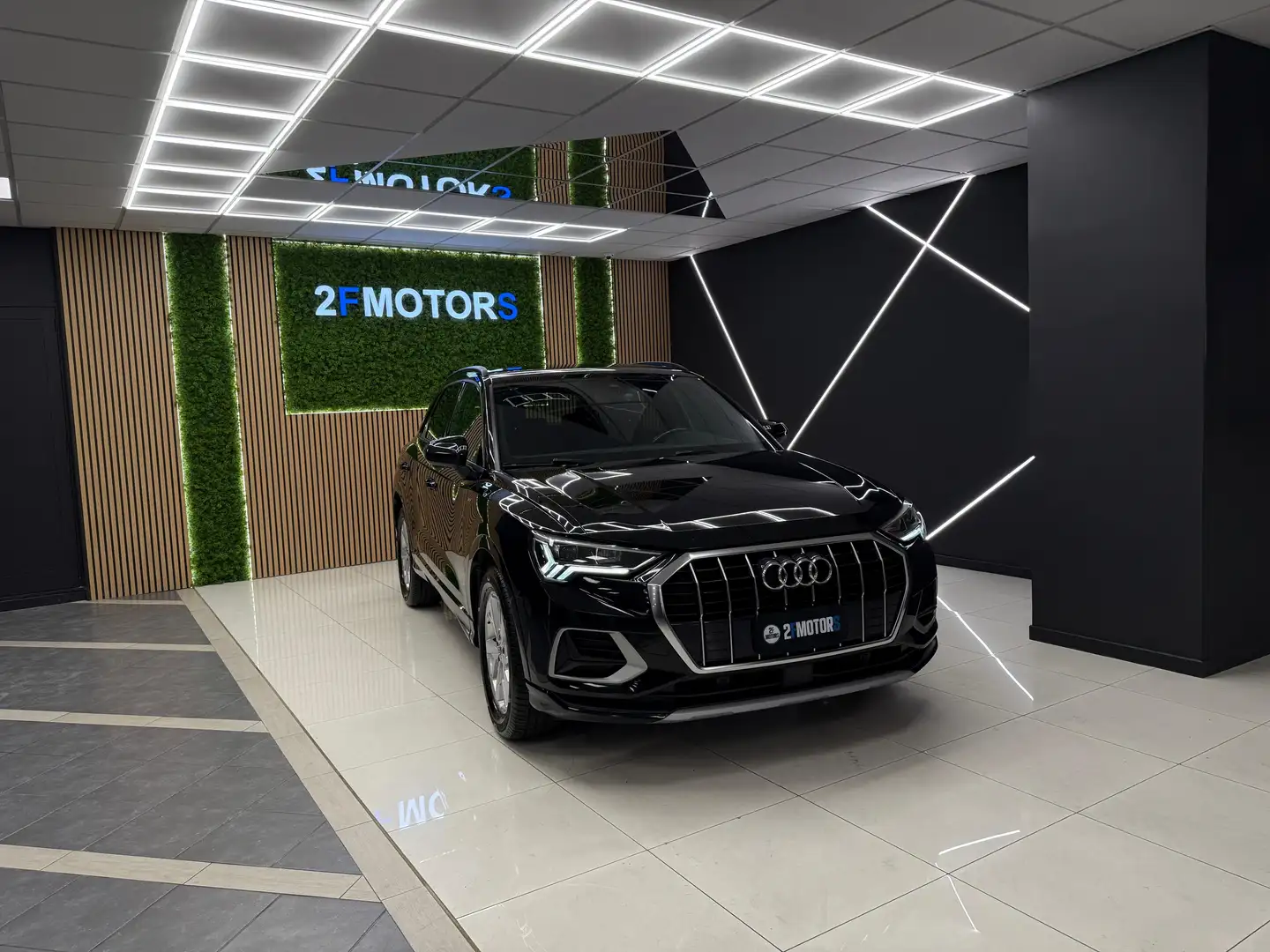 Audi Q3 35 2.0 tdi Business s-tronic Nero - 1