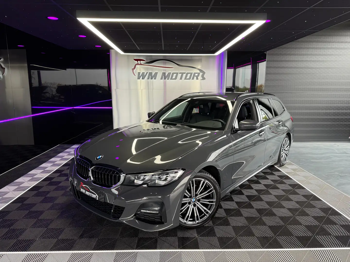 BMW 318 Touring 318 dA PACK M // Historique complet BMW Gris - 1