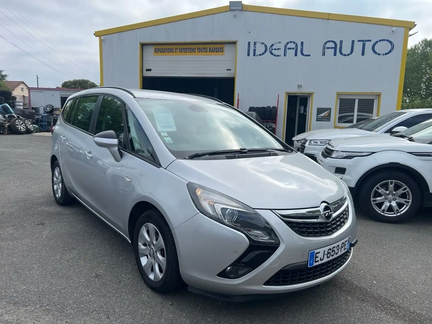 Opel Zafira 1.6 CDTI 134CH BLUEINJECTION BUSINESS EDITION  7 P Grau - 1