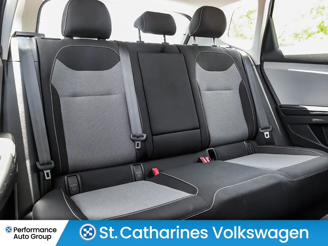 Volkswagen Taos photo Volkswagen Taos