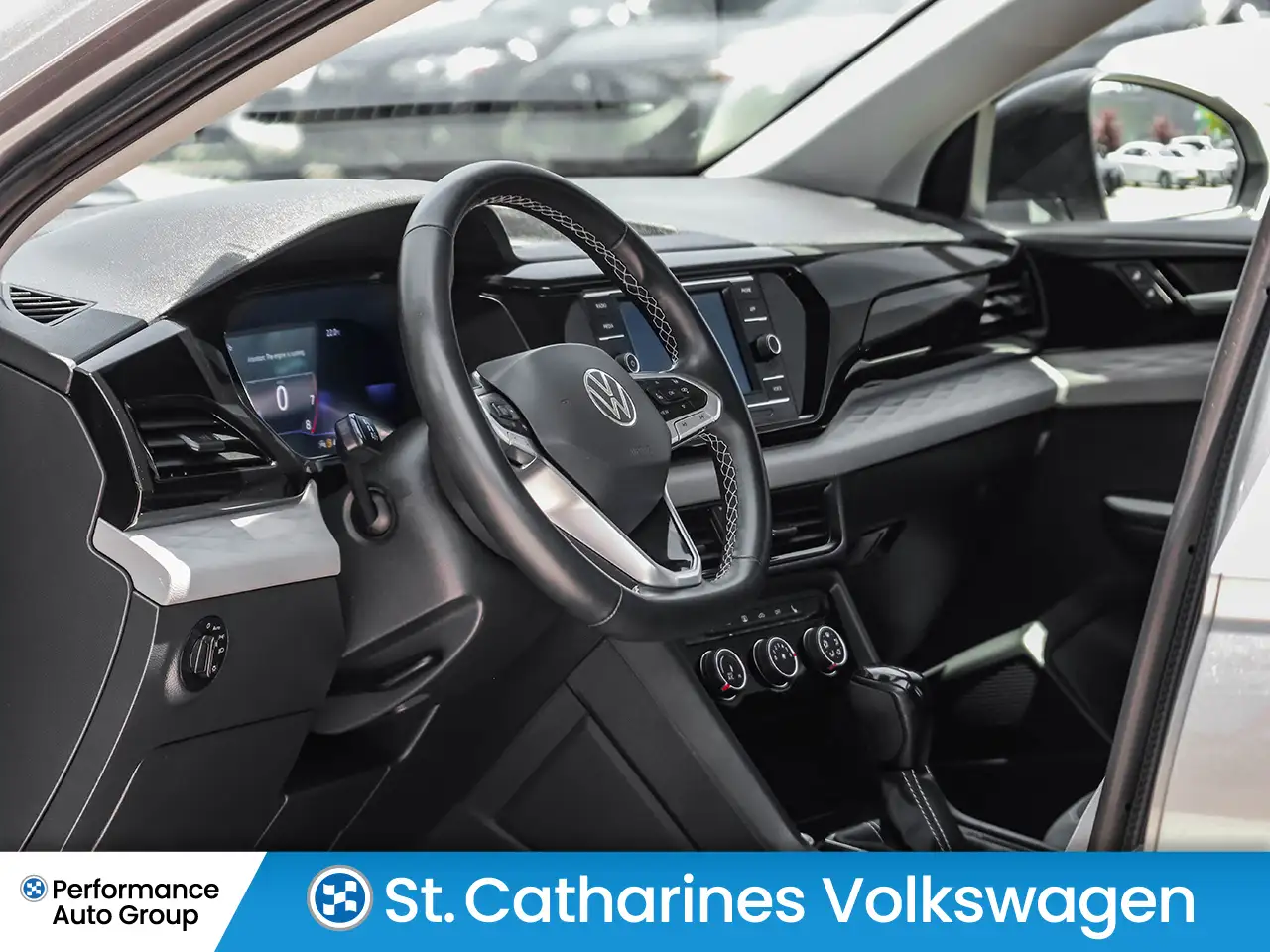 Volkswagen Taos photo Volkswagen Taos