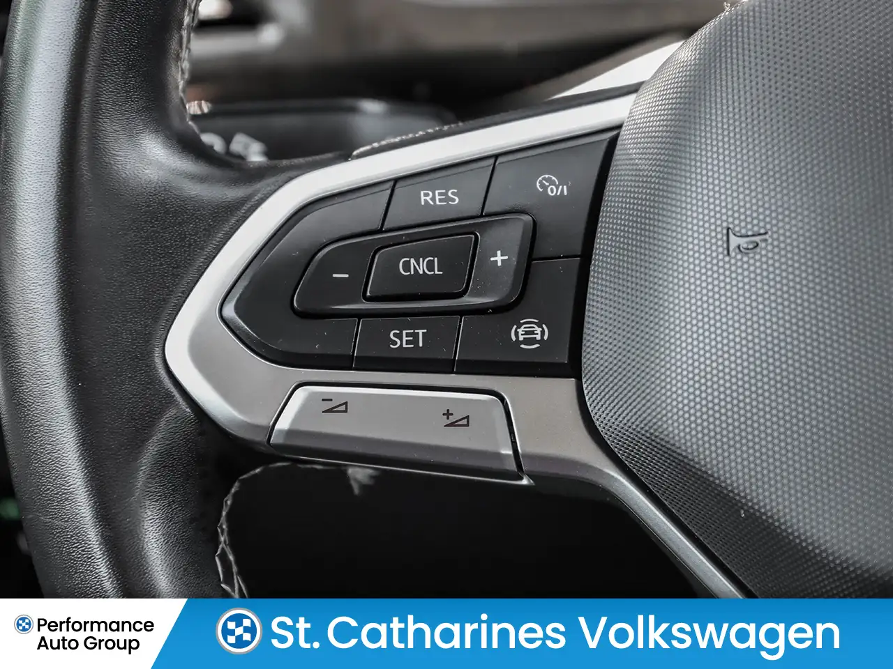 Volkswagen Taos photo Volkswagen Taos