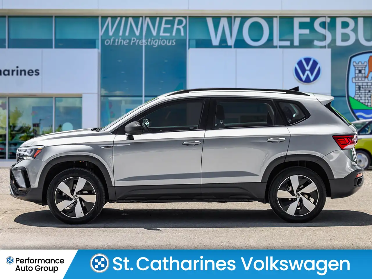 Volkswagen Taos photo Volkswagen Taos