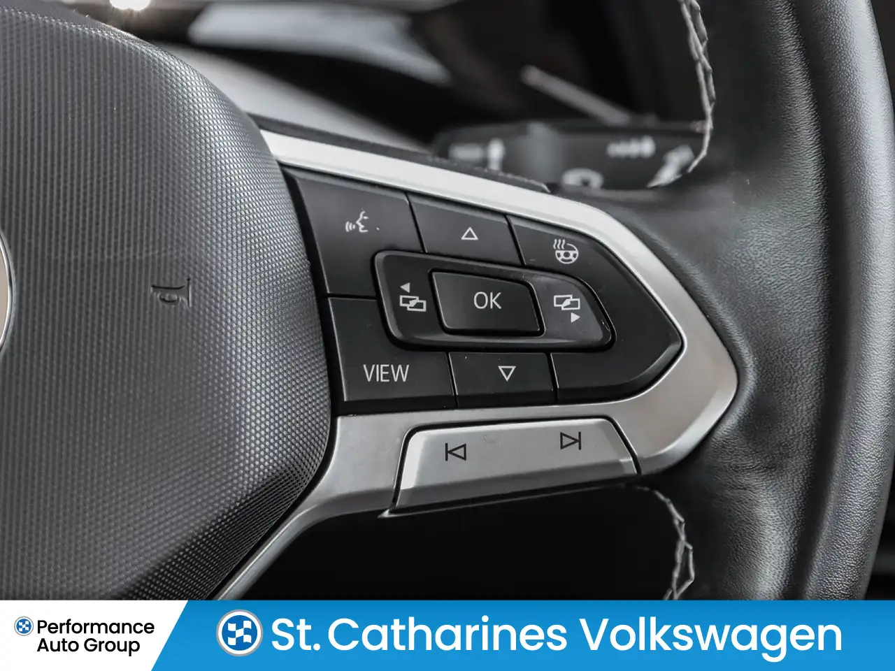 Volkswagen Taos photo Volkswagen Taos