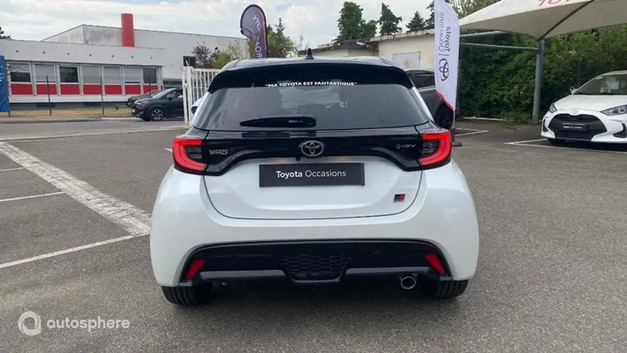 Toyota Yaris Yaris — photo 6