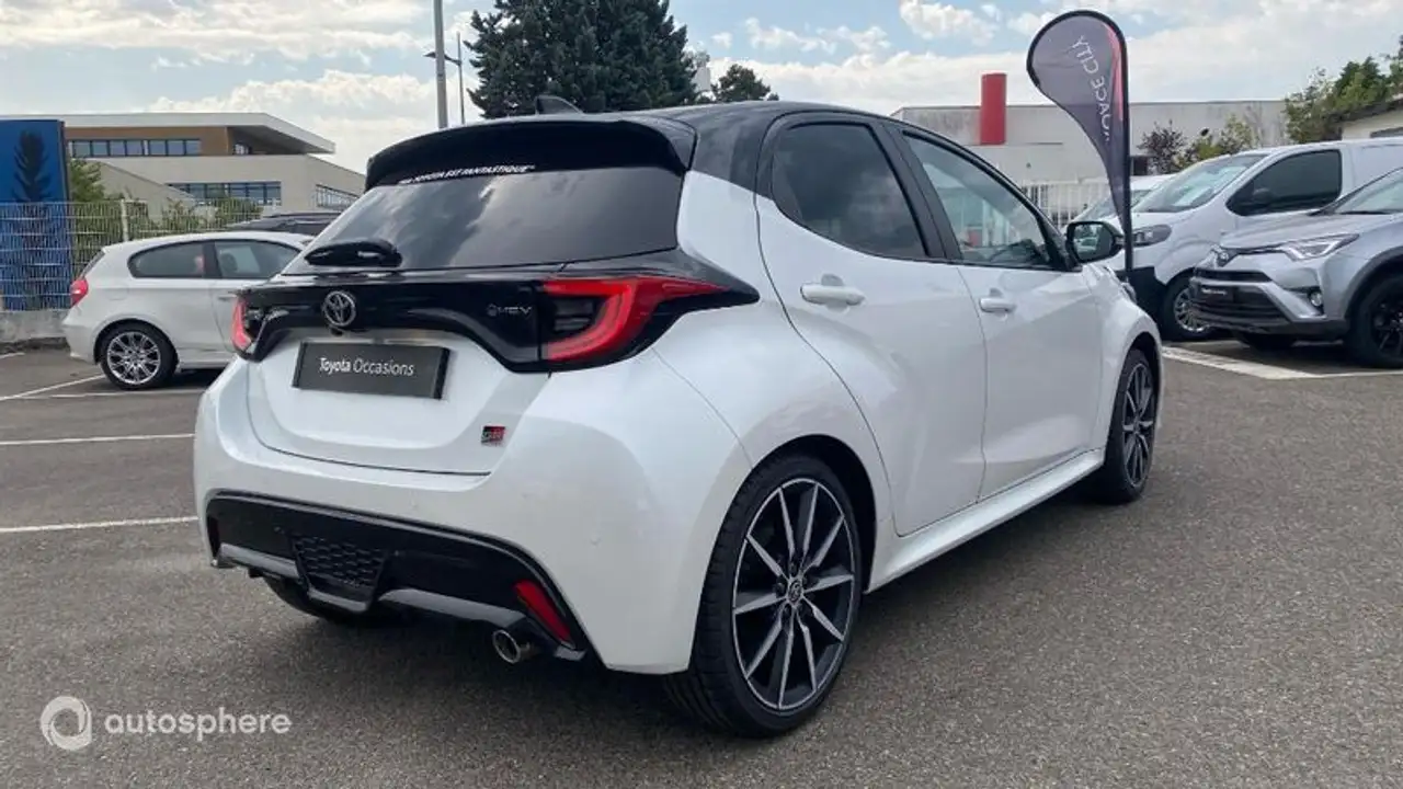 Toyota Yaris Yaris — photo 5