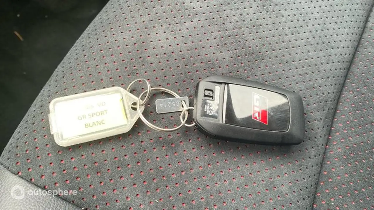 Toyota Yaris Yaris — photo 16
