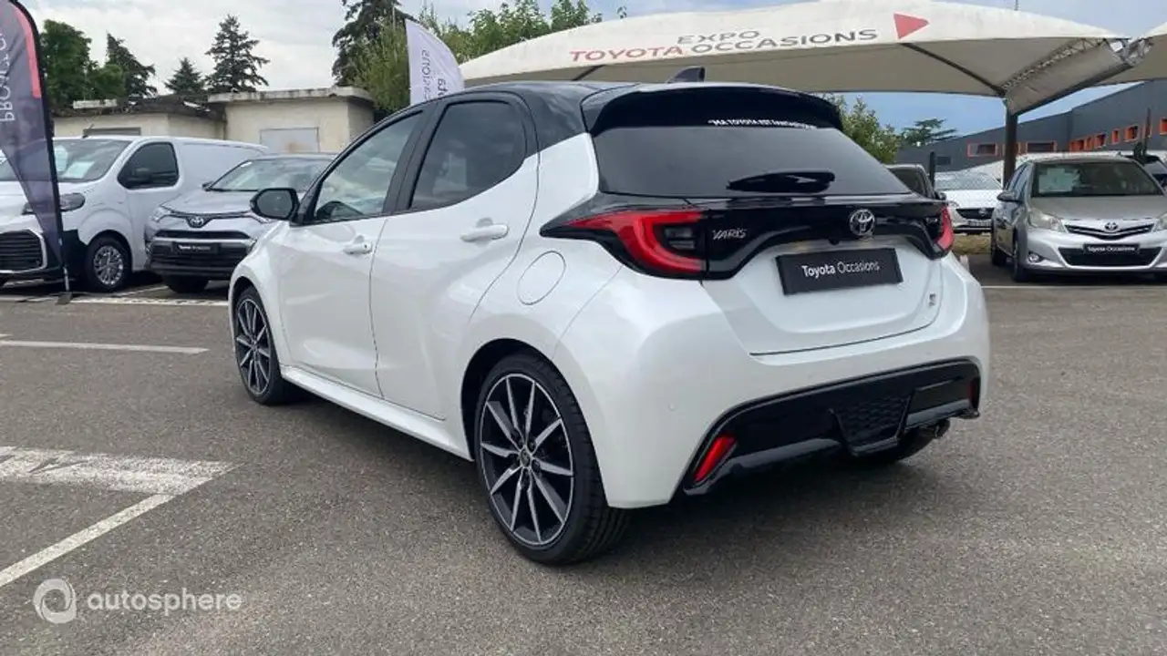 Toyota Yaris Yaris — photo 7