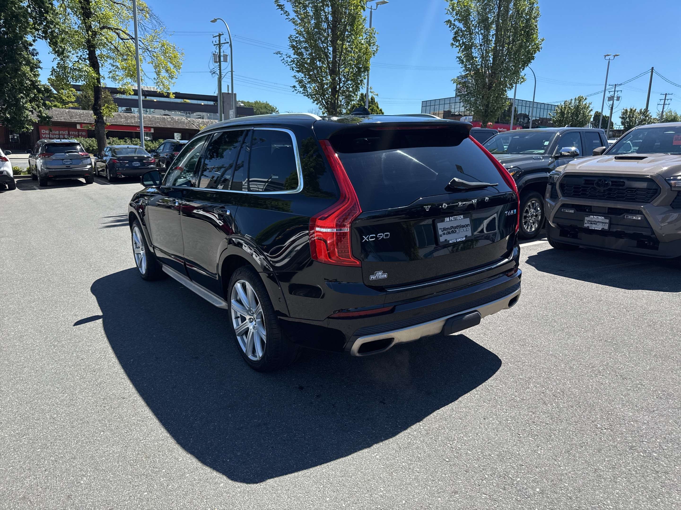 2016 Volvo XC90 AWD 5dr T6 Inscription | 3 Row Luxury SUV | alt 3