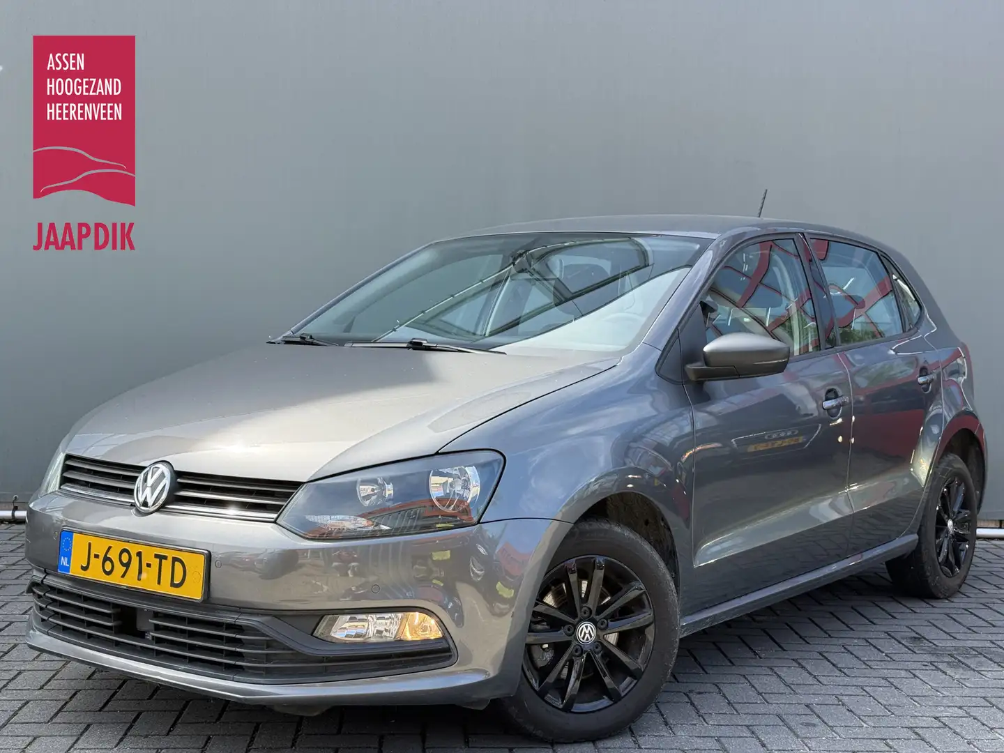 Volkswagen Polo BWJ 2015 1.4 TDI 75 PK BlueMotion CLIMA / CRUISE / Gris - 1