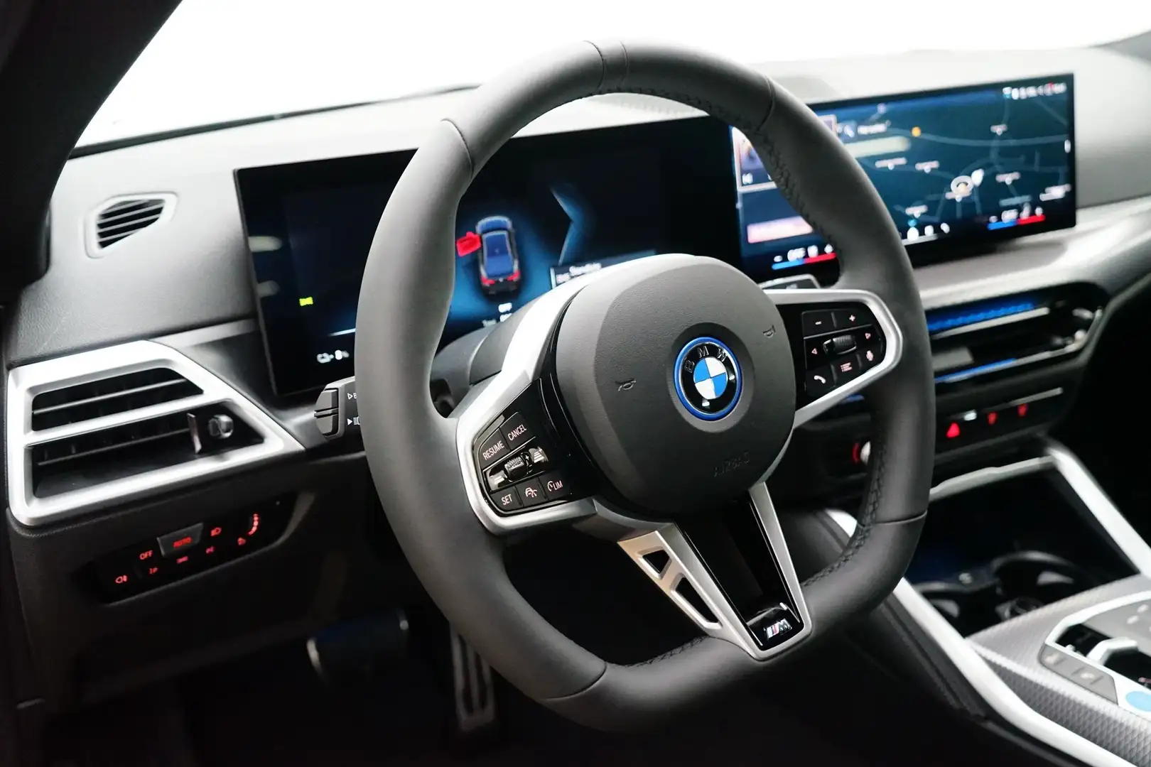 BMW i4 eDrive35 [M Sport, AHK, ACC, RFK] Černá - 2