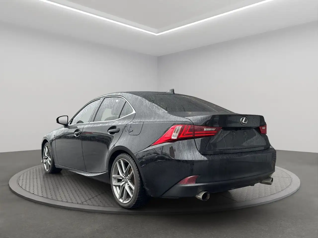 Lexus IS photo Lexus IS