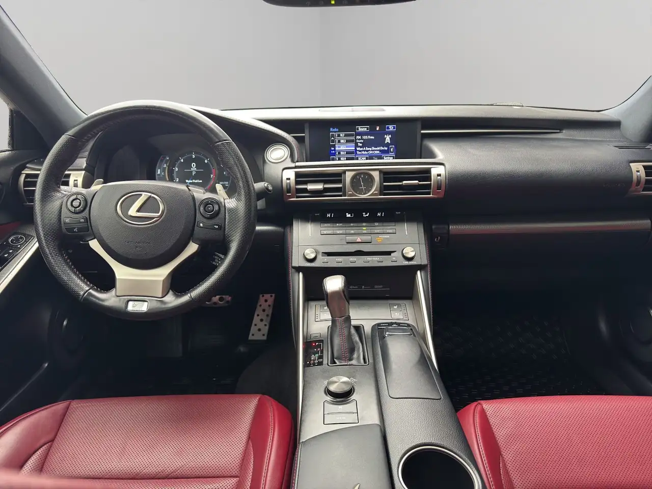 Lexus IS photo Lexus IS