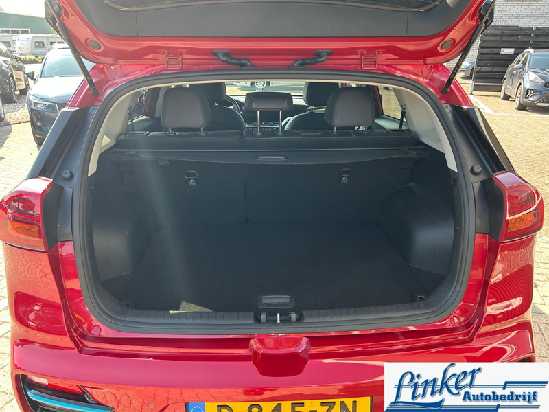 Kia e-Niro DynamicLine 64 kWh | Trekhaak | Navi | Cruise | — photo 12