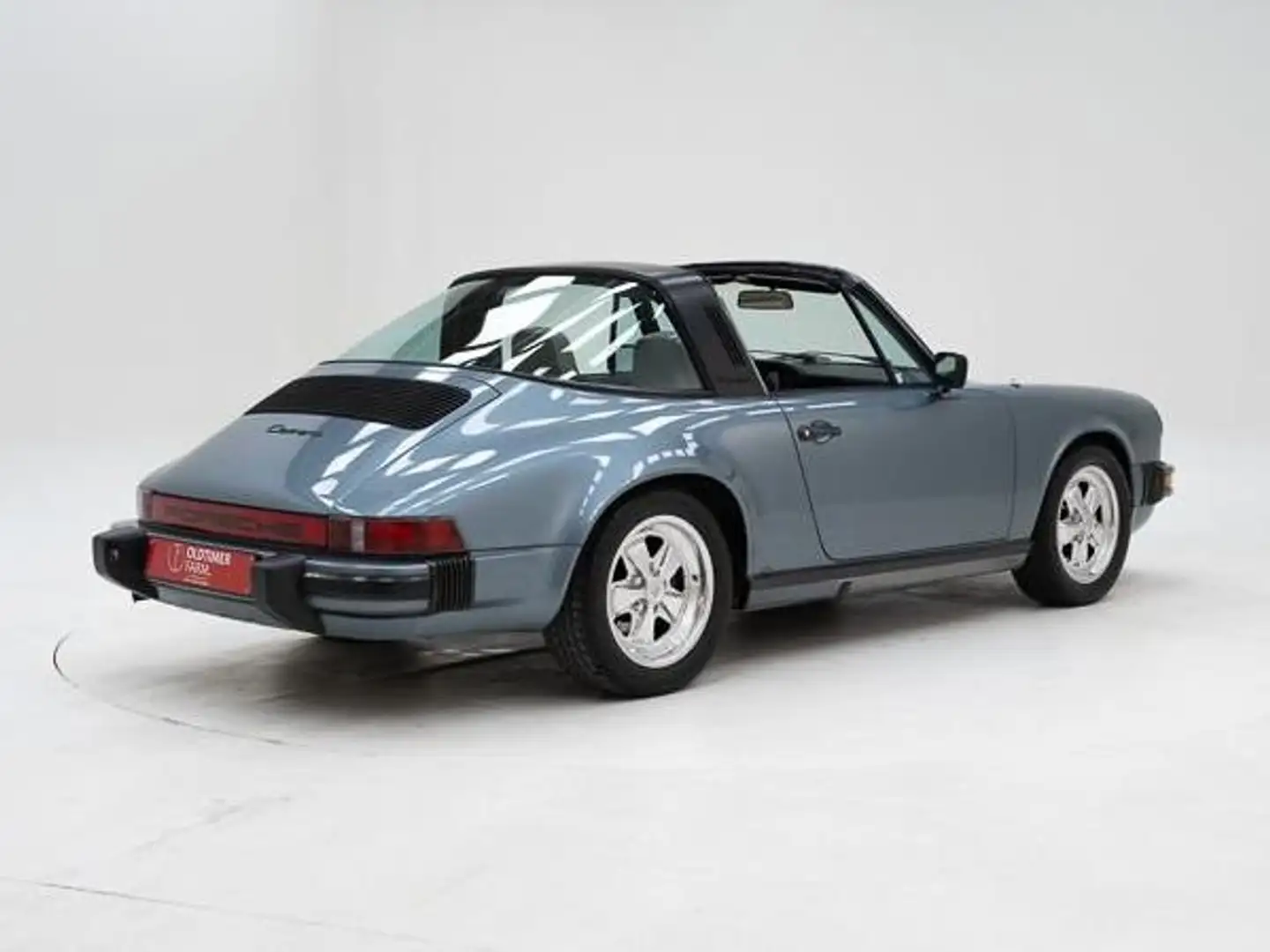Porsche 911 3.2 Carrera Targa '84 CH61169 Blauw - 2