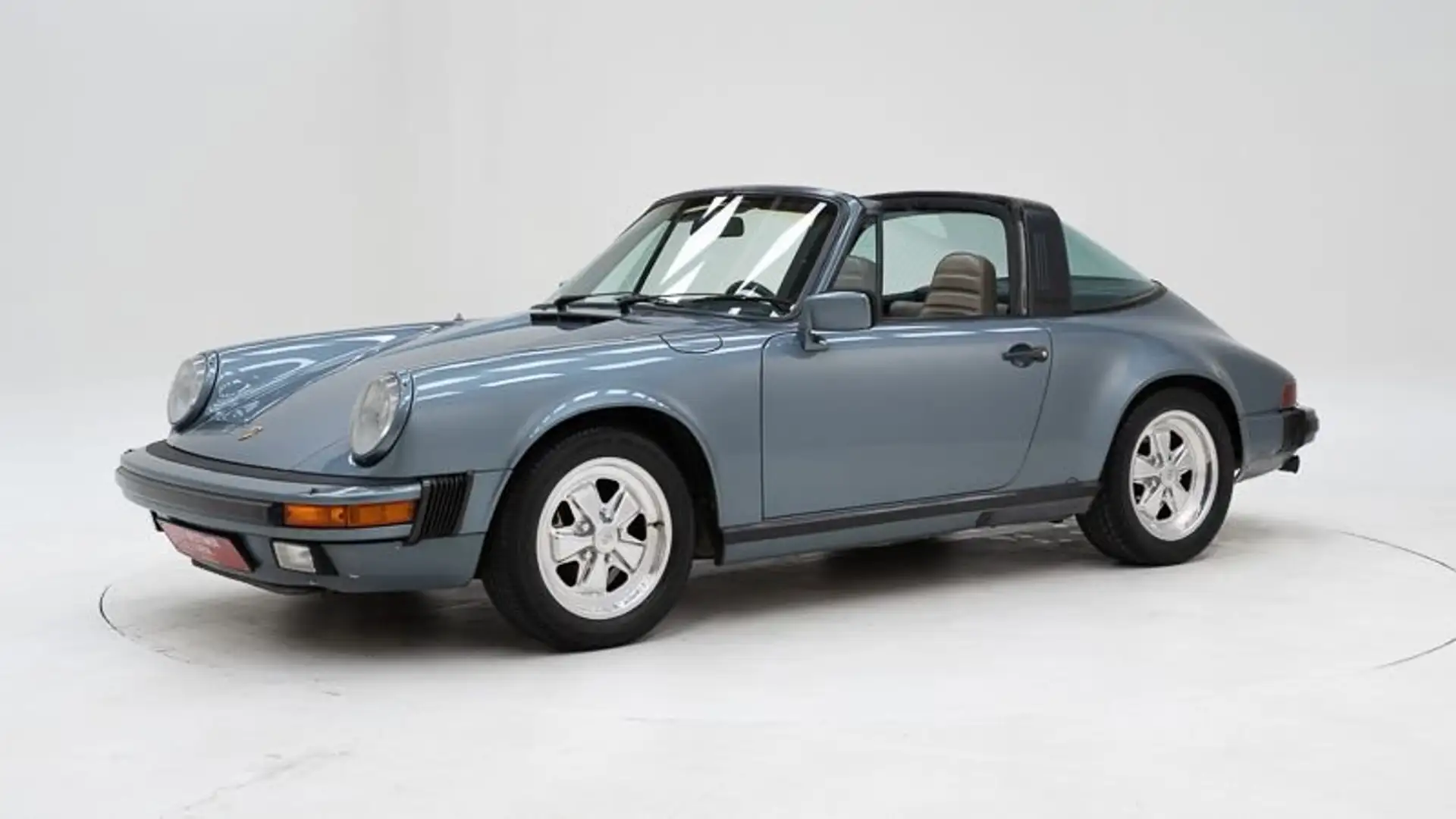 Porsche 911 3.2 Carrera Targa '84 CH61169 Blauw - 1