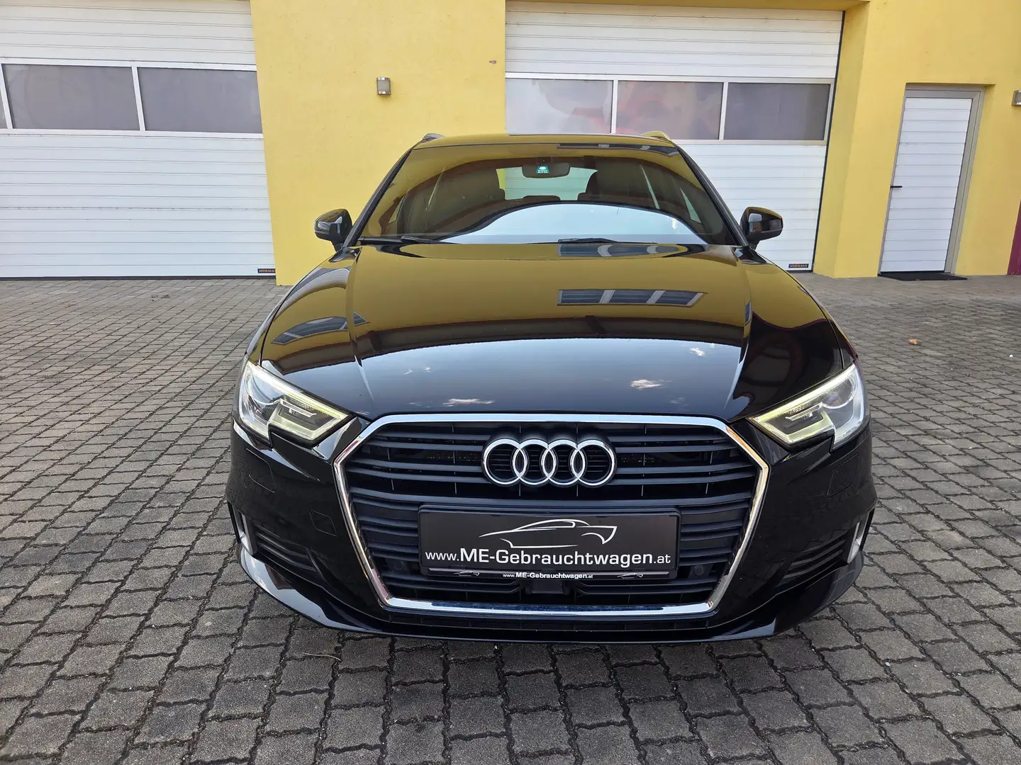 Audi A3 30 TDI SPORT/XENON/TEMP/PDC/NAV/FREISPRECH Schwarz - 2