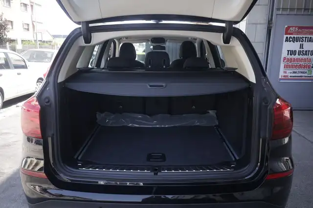 BMW X3 view 19