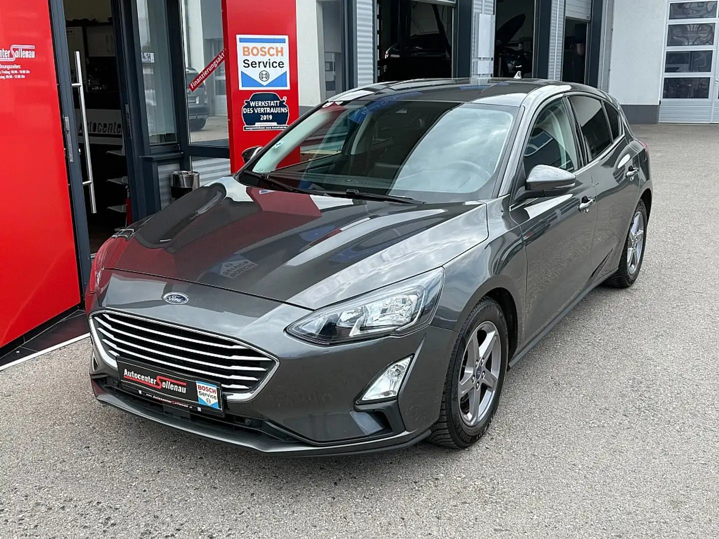 Ford Focus 1,0 EcoBoost Hybrid Cool & Connect Gris - 2